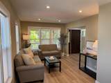 3557 Dupont Avenue - Photo 2