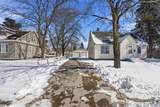 538 Lake Street - Photo 3