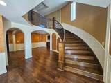 1209 Lewis Avenue - Photo 2