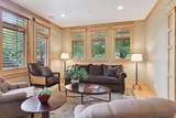 5425 Highwood Drive - Photo 11