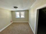 911 Cavour Avenue - Photo 12
