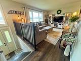 501 Hawthorne Drive - Photo 2