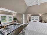 811 6th Street - Photo 33