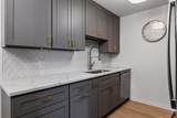 215 Barry Avenue - Photo 16