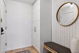215 Barry Avenue - Photo 3