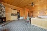 2799 Douglas 27th St - Photo 16