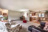 740 Springen Avenue - Photo 8