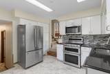 9908 Oxborough Road - Photo 11