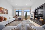 12 Broadway - Photo 17