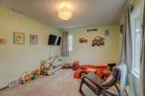980 Rosabell Street - Photo 28