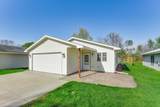 411 Walnut Street - Photo 2