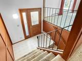 923 Summit Drive - Photo 5