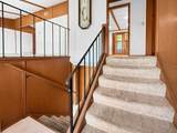 923 Summit Drive - Photo 6