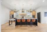 711 Rania Way - Photo 10