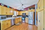 908 Lilac Lane - Photo 2