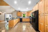 5452 Wildwood Avenue - Photo 3