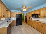 607 Swan Street - Photo 10