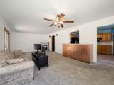 607 Swan Street - Photo 15