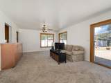 607 Swan Street - Photo 16