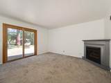 607 Swan Street - Photo 17