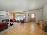 607 Swan Street - Photo 3