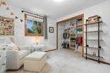 2400 Cavell Avenue - Photo 35