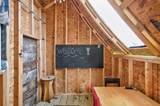 9391 Newcastle Road - Photo 32