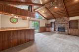 1112 Lyn Way - Photo 15