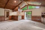 1112 Lyn Way - Photo 18