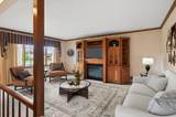 1112 Lyn Way - Photo 3