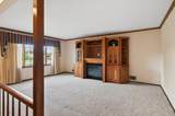 1112 Lyn Way - Photo 4