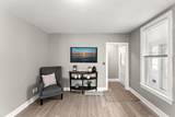 303 Cesar Chavez Street - Photo 17