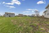 909 Emily Court - Photo 44