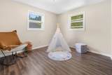 1013 4 1/2 Avenue - Photo 11