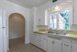 320 Elm Avenue - Photo 8