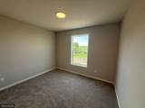 1614 Meadows Drive - Photo 16