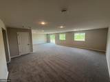 1614 Meadows Drive - Photo 40
