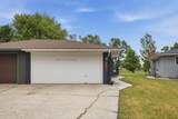 2328 Country Club Parkway - Photo 16