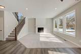 22508 Thrush Street - Photo 2
