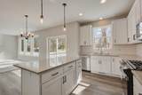 22508 Thrush Street - Photo 8