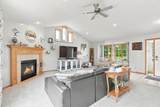 8060 Padgett Avenue - Photo 3