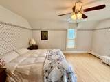 702 Ash Street - Photo 33