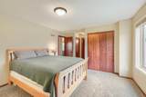 749 Pleasant Avenue - Photo 19