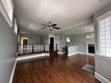 1701 Lowry Avenue - Photo 3
