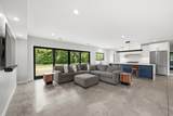 880 Wild Oak Trail - Photo 19