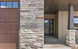 1060 Legend Lane - Photo 2