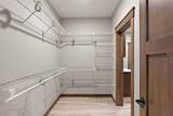 1060 Legend Lane - Photo 32