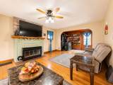902 4th Avenue - Photo 3