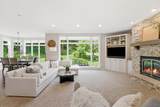 2035 Temminck Road - Photo 12