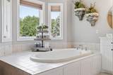 2035 Temminck Road - Photo 38